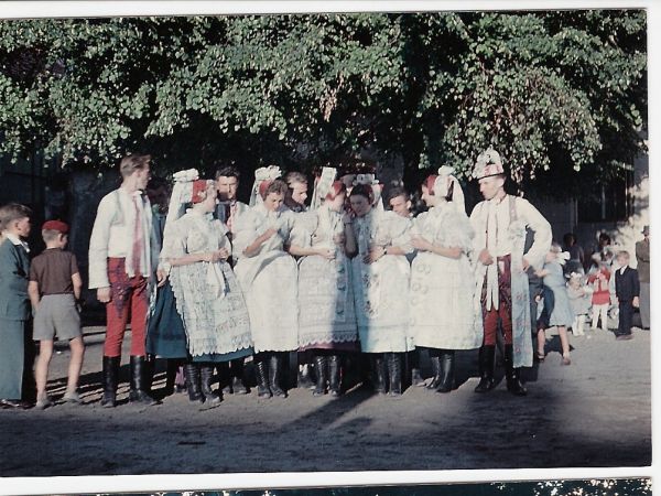 Webové stránky o historii i současnosti kroje v Lednici spuštěny