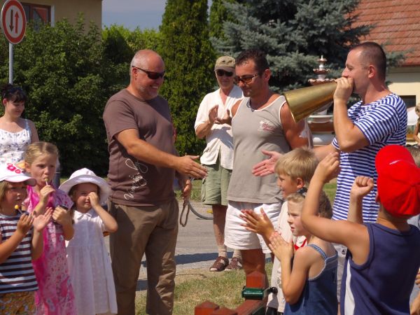 Dětské hřiště v parčíku na ulici Cihlářská